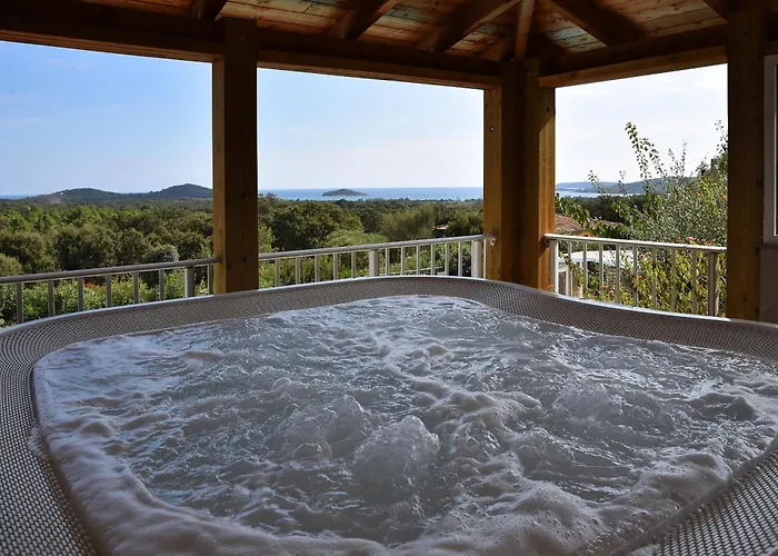 Résidence Chiar' Di Luna Sainte-Lucie de Porto-Vecchio