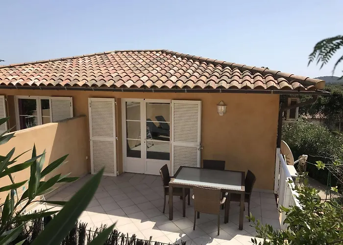 Résidence Chiar' Di Luna Casa vacanze Sainte-Lucie de Porto-Vecchio