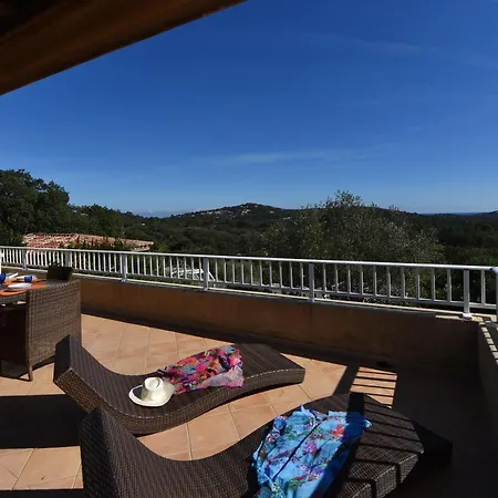 Feriehus Chiar' Di Luna *