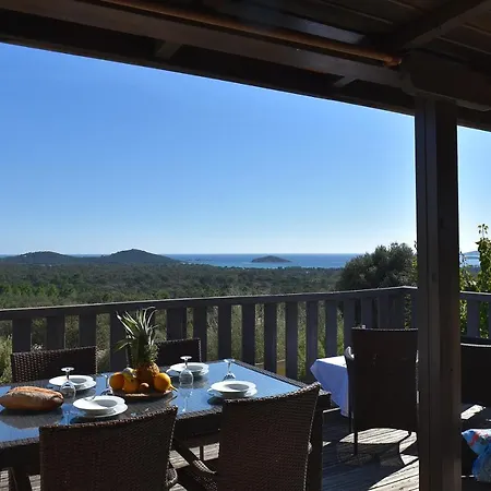 Holiday home Chiar' Di Luna Sainte-Lucie de Porto-Vecchio